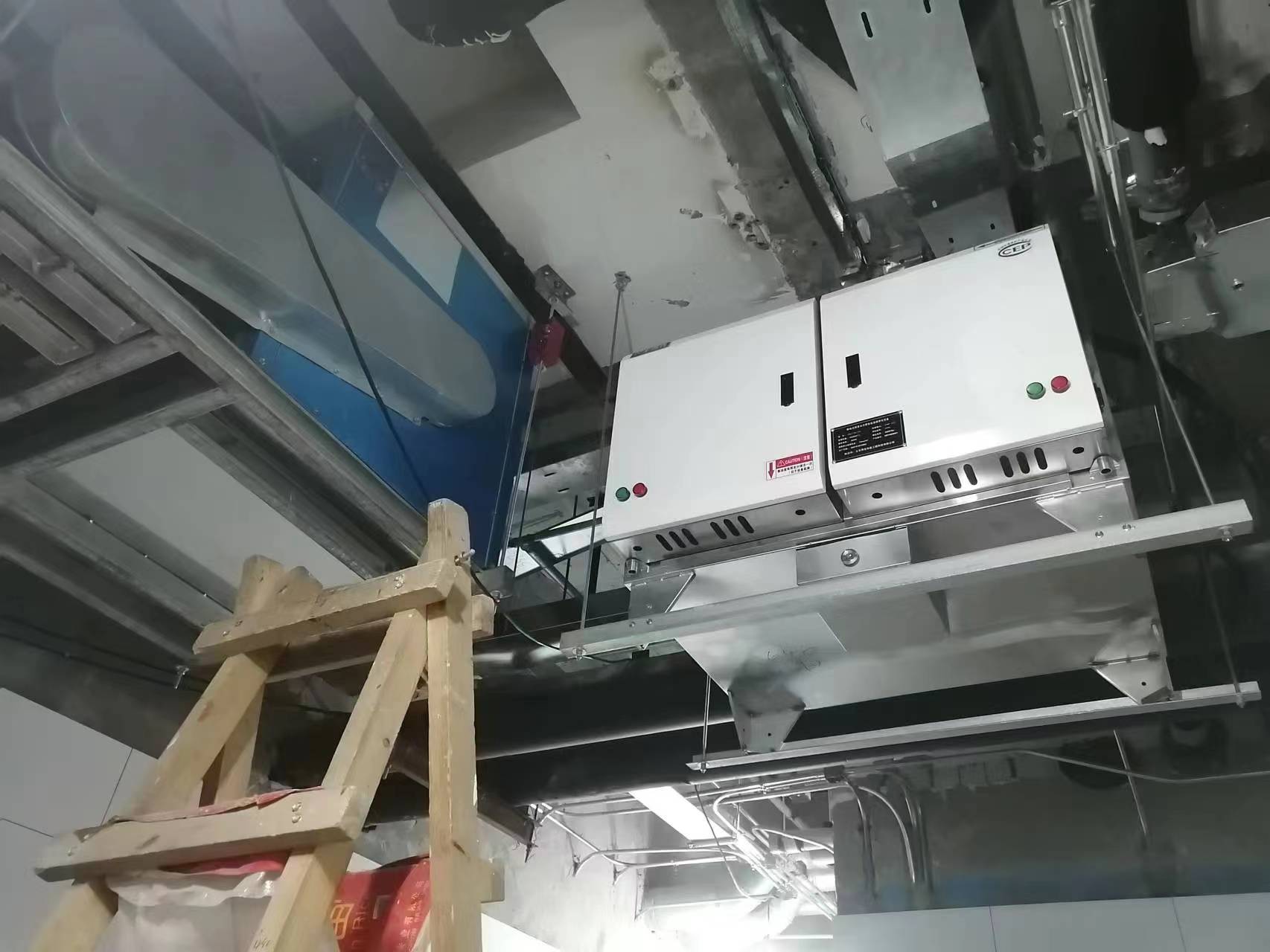 油烟净化器选型与安装注意事项